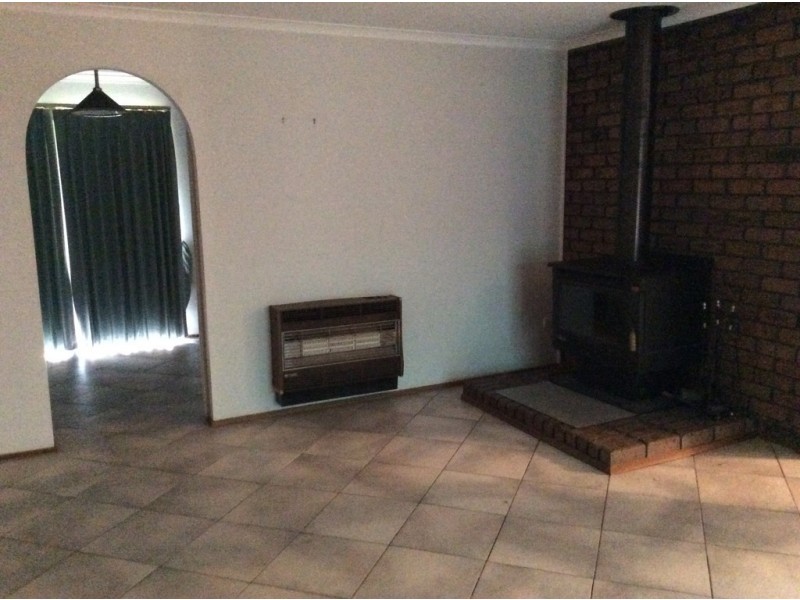 8327 Goulburn Valley Highway, Trawool VIC 3660