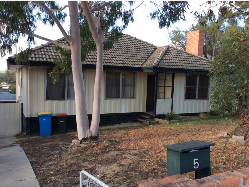 5 Dockery Street, Seymour VIC 3660