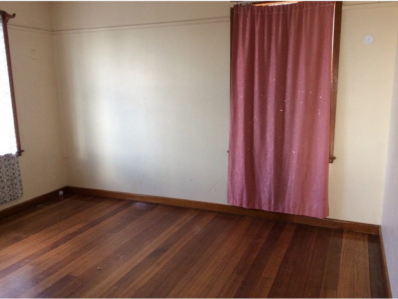 5 Dockery Street, Seymour VIC 3660