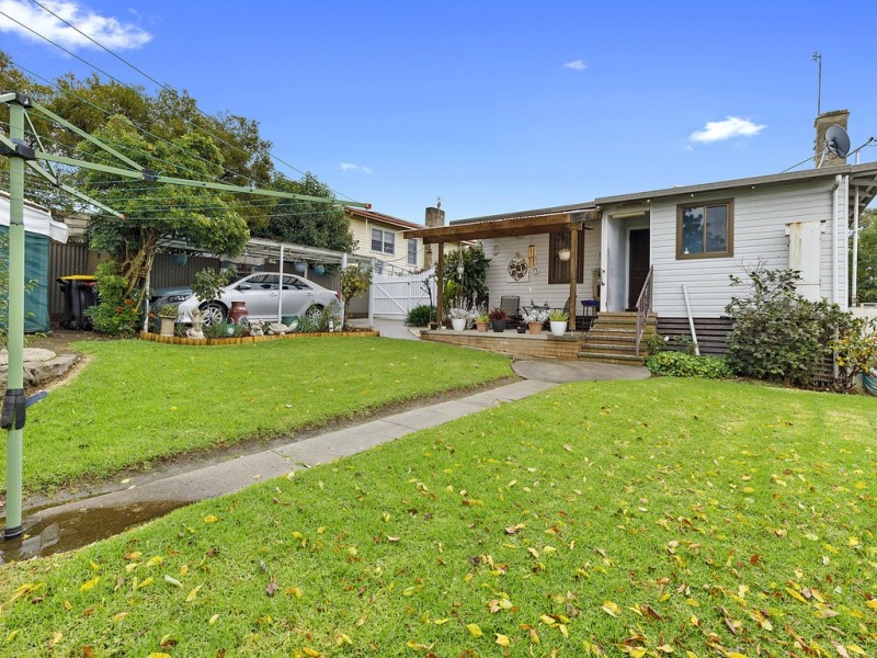 5 Chisholm Crescent, Seymour VIC 3660