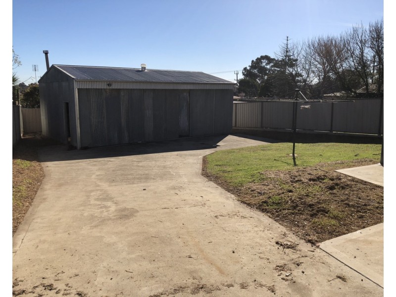 6 Perrin Street, Seymour VIC 3660