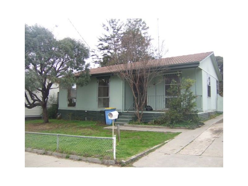 5 Smith Street, Seymour VIC 3660