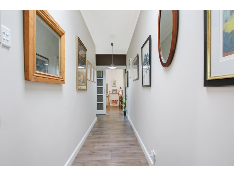 6 Mansfield Road, Euroa VIC 3666