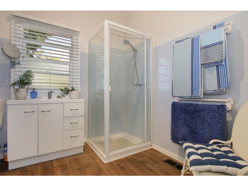 6 Mansfield Road, Euroa VIC 3666