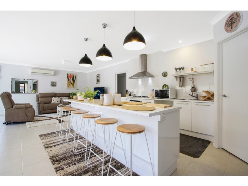 13 Burns Avenue, Euroa VIC 3666