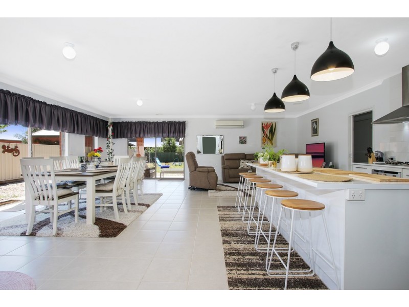 13 Burns Avenue, Euroa VIC 3666