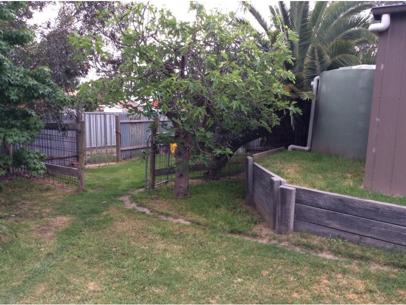 11 Abdullah Road, Seymour VIC 3660