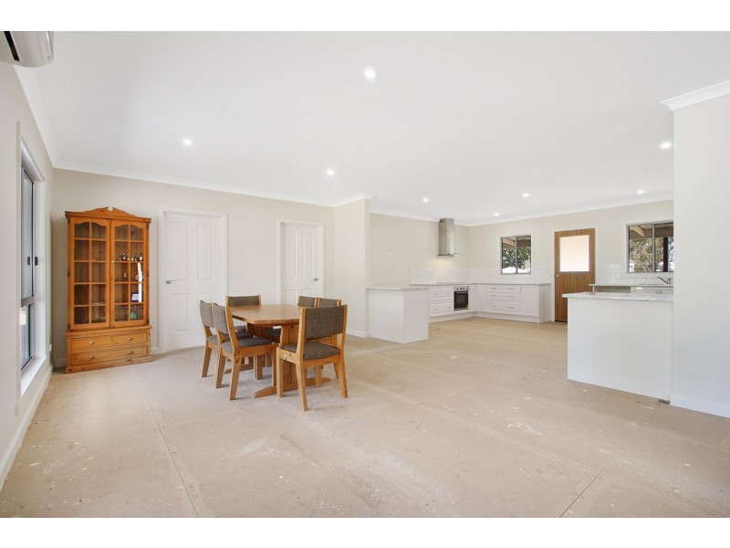 30-32 Maxfield Street, Longwood VIC 3665