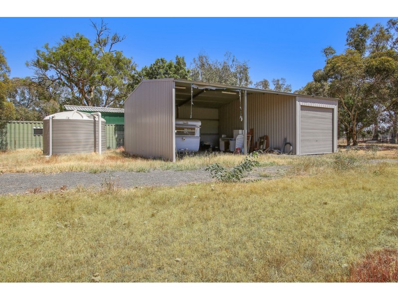 30-32 Maxfield Street, Longwood VIC 3665