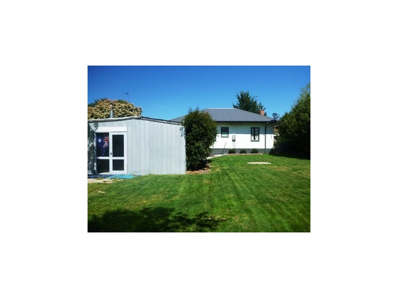 21 Tehan Street, Seymour VIC 3660