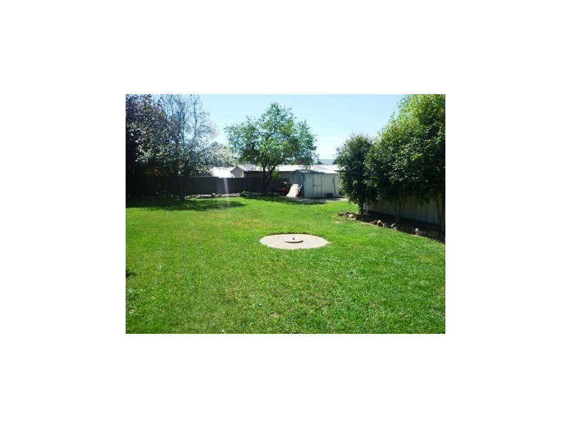 21 Tehan Street, Seymour VIC 3660