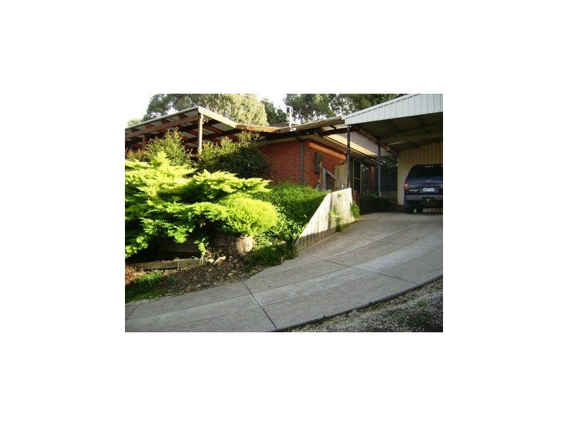 21 Hanley Crescent, Seymour VIC 3660