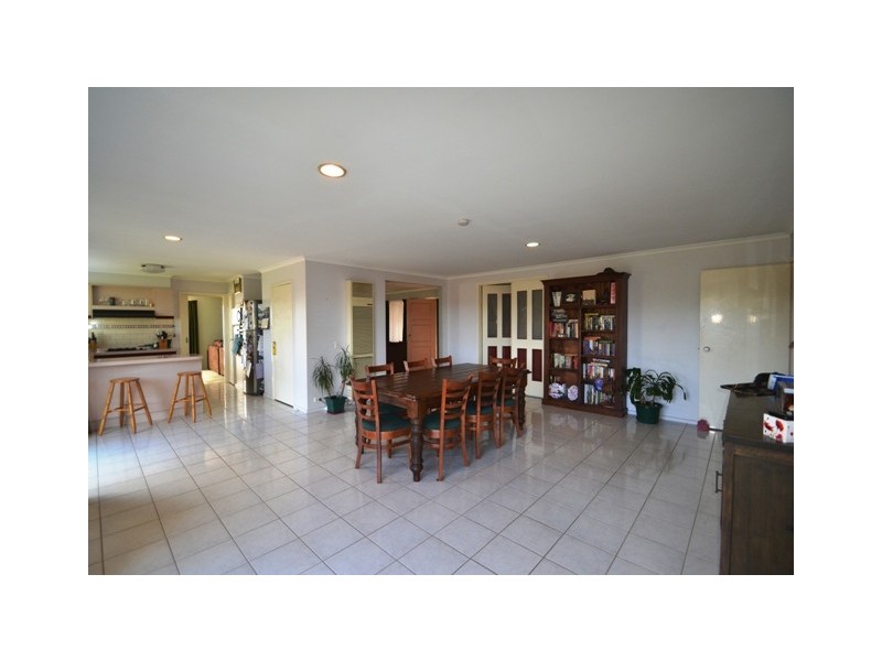 21 Hanley Crescent, Seymour VIC 3660