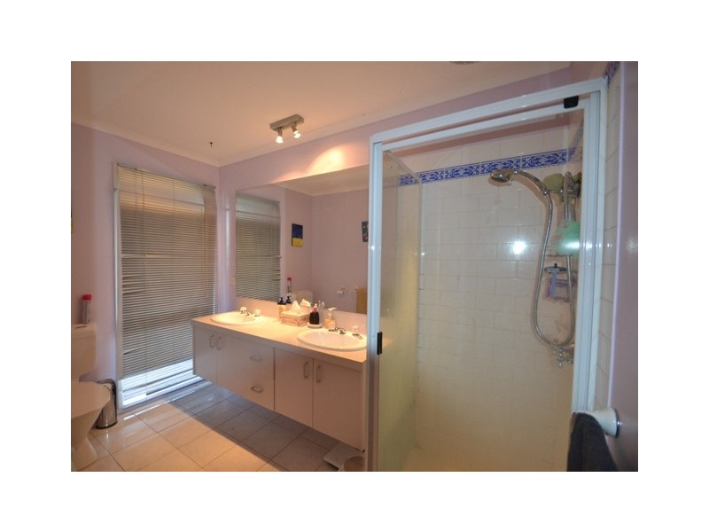 21 Hanley Crescent, Seymour VIC 3660