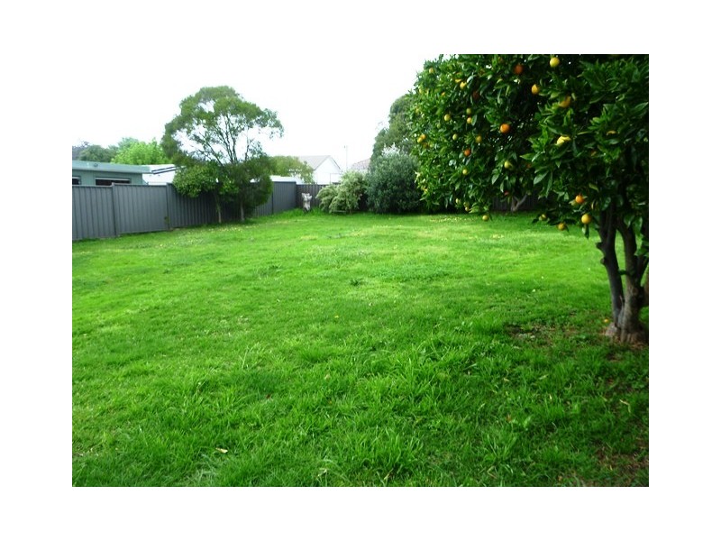 38 Stewart Street, Seymour VIC 3660