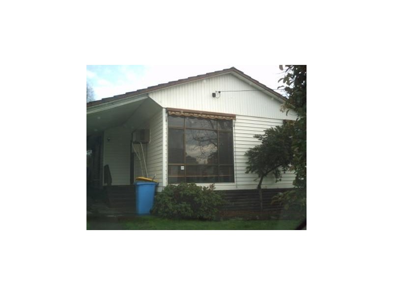 10 Smith Street, Seymour VIC 3660