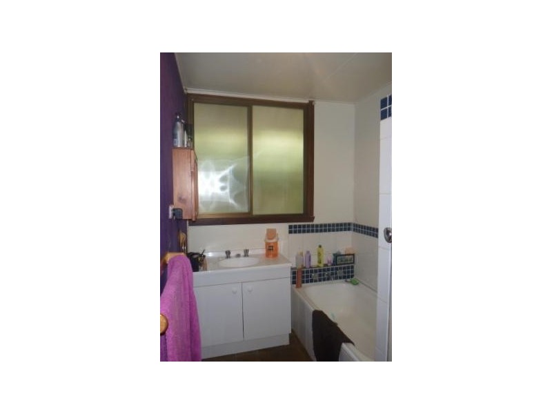 10 Smith Street, Seymour VIC 3660