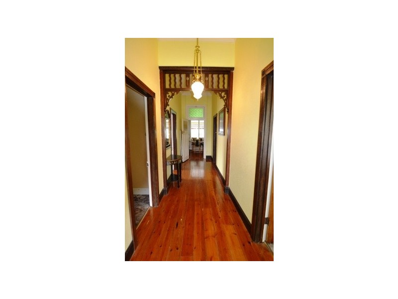 18 Butler Street, Seymour VIC 3660