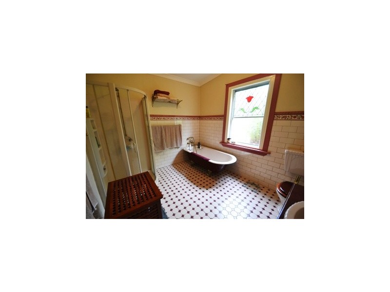 18 Butler Street, Seymour VIC 3660