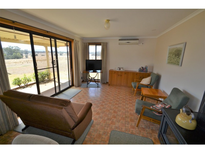 330 Kobyboyn Road, Whiteheads Creek VIC 3660