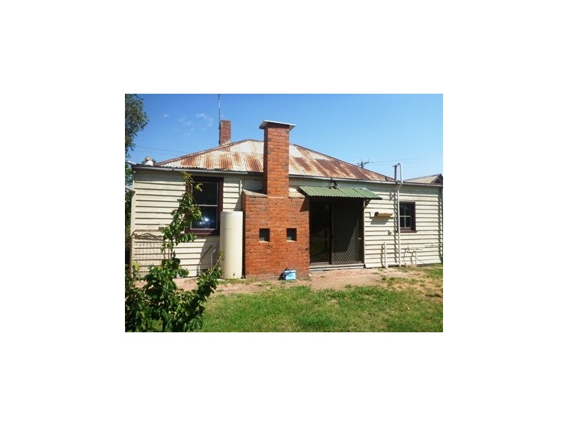 1B  Queen Street, Avenel VIC 3664