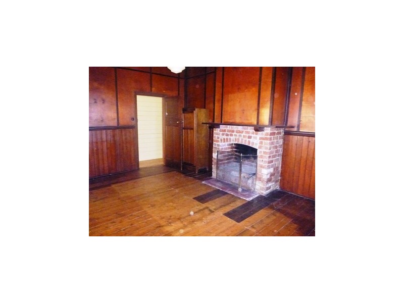 1B  Queen Street, Avenel VIC 3664