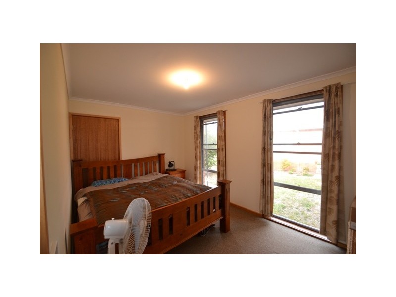 184 Anzac Avenue, Seymour VIC 3660