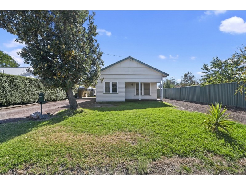 4 Challenger Street, Euroa VIC 3666
