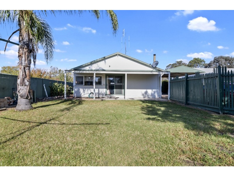 4 Challenger Street, Euroa VIC 3666