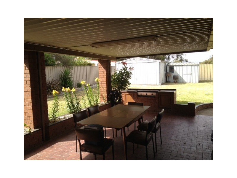110 Redbank Rd, Seymour VIC 3660