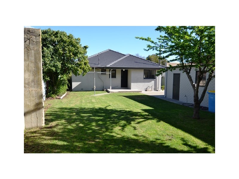 10 Tristan Street, Seymour VIC 3660