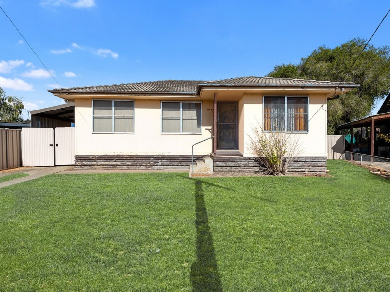 2 Don Court, Seymour VIC 3660