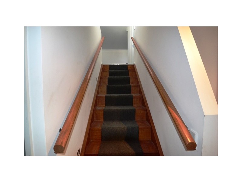 27 Highlands Road, Seymour VIC 3660