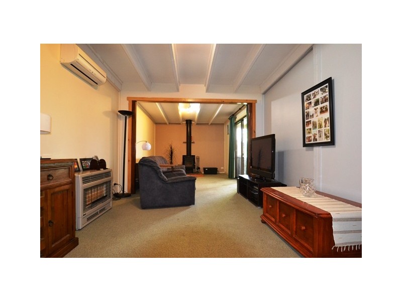 8 Mentor Street, Seymour VIC 3660