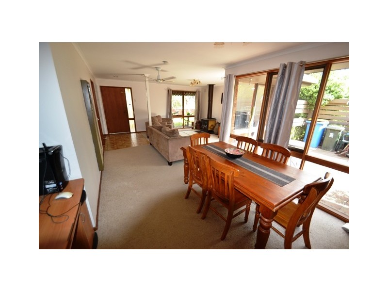 15 Shelton Street, Avenel VIC 3664