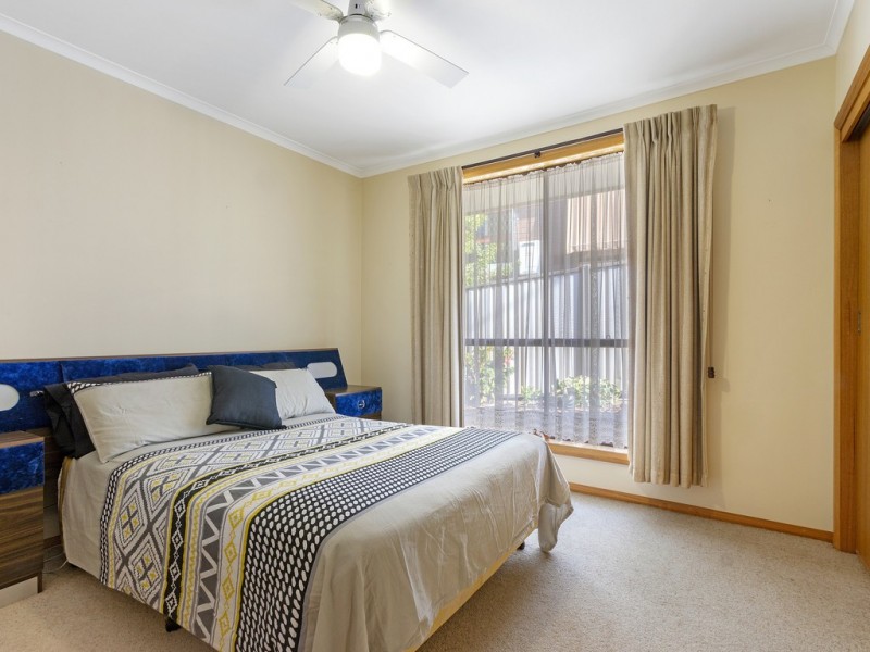 14 Priestley Crescent, Seymour VIC 3660