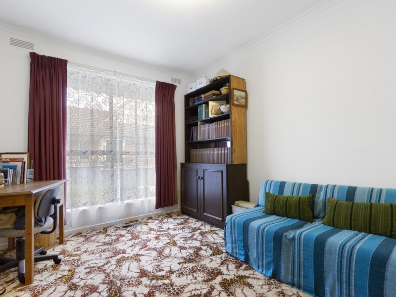 5 Webb Avenue, Seymour VIC 3660