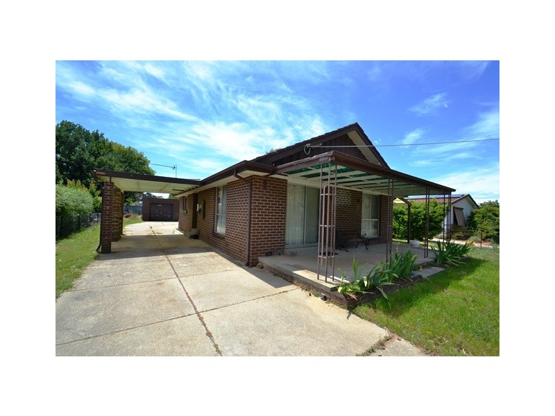 49 SHELTON STREET, Avenel VIC 3664