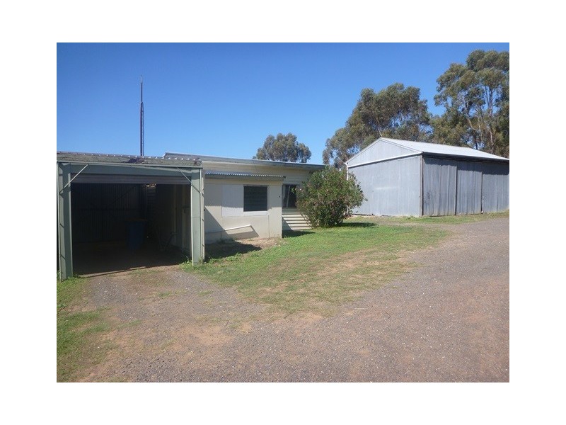 65 Seymour/Pyalong Rd, Seymour VIC 3660