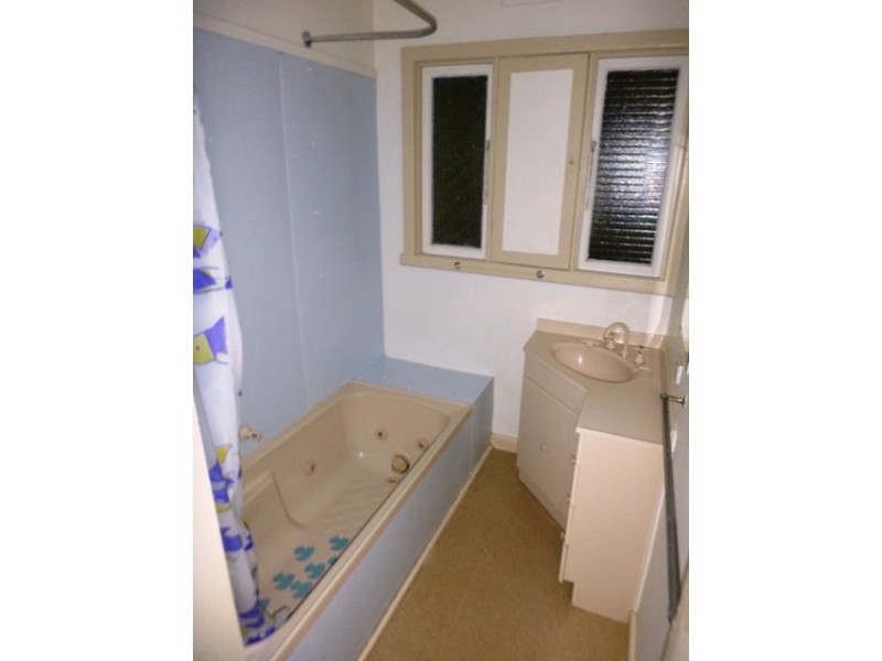 23 Anglesey Street, Seymour VIC 3660