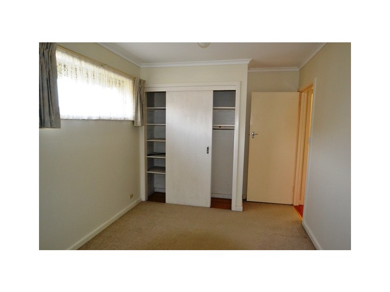 25  Halpin Street, Seymour VIC 3660