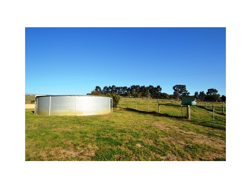 25 Dawe Road, Tallarook VIC 3659