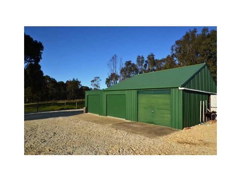 25 Dawe Road, Tallarook VIC 3659