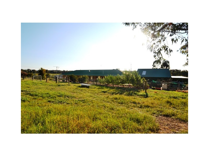 25 Dawe Road, Tallarook VIC 3659