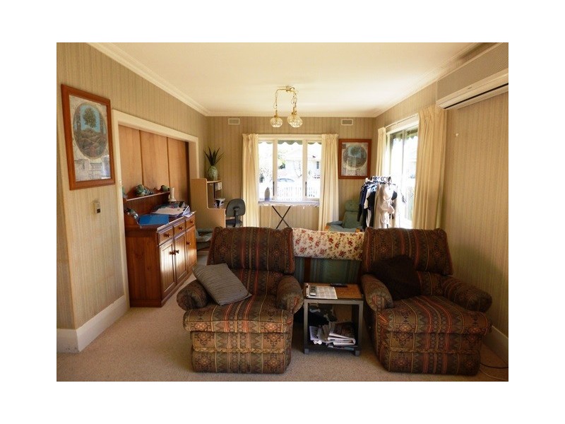 19 Guild Street, Seymour VIC 3660