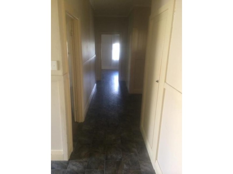 7  Dowling Avenue, Seymour VIC 3660