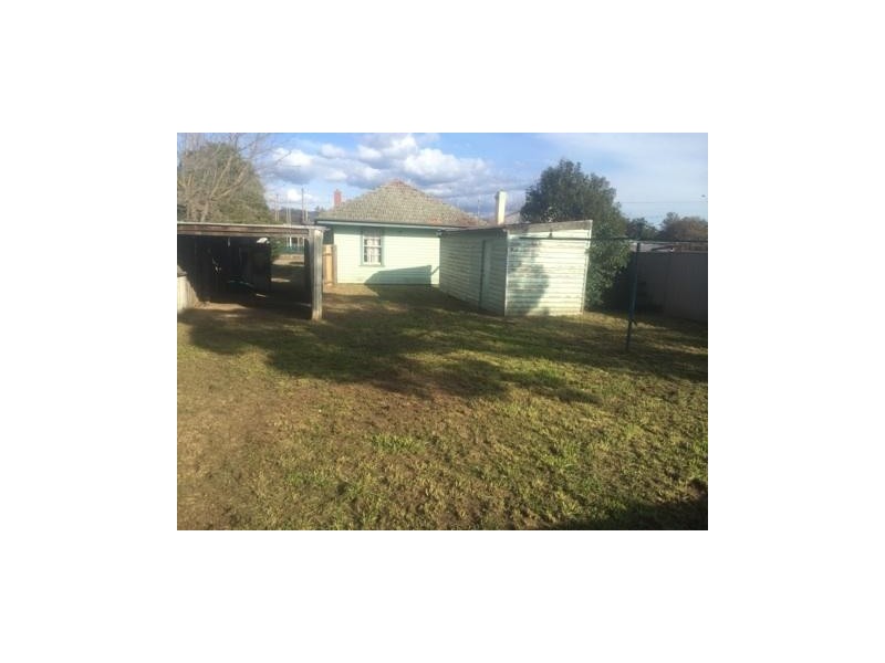 7  Dowling Avenue, Seymour VIC 3660