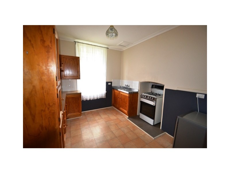 54 Oak Street, Seymour VIC 3660