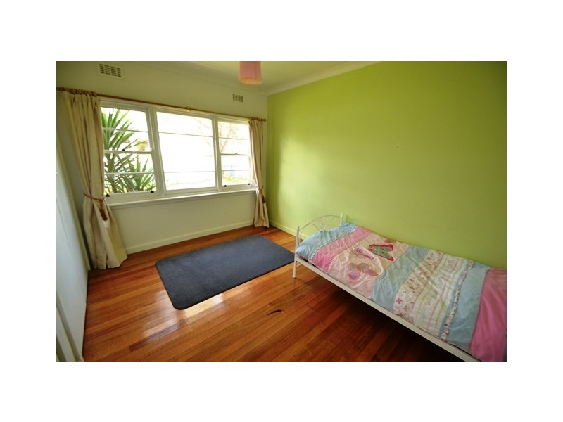 4 Alfred Street, Seymour VIC 3660