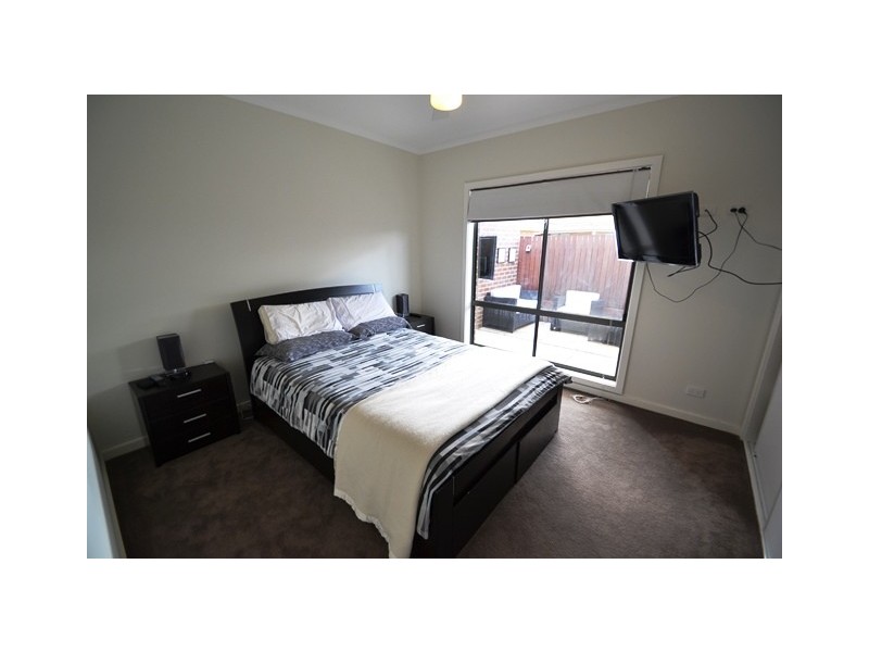 3/8 President Street, Seymour VIC 3660